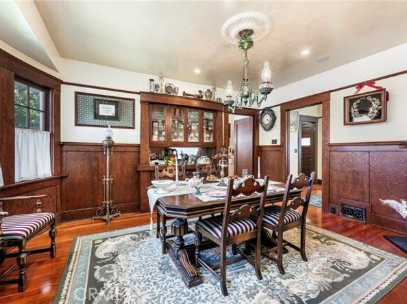302 Orizaba Avenue, Long Beach CA 90814