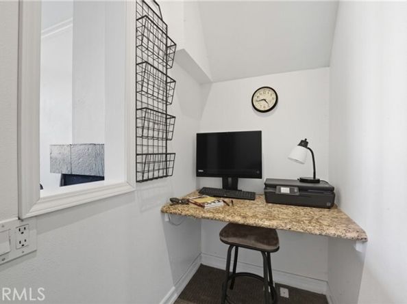 7124 Marina Pacifica, Long Beach CA 90803