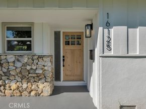 16125 Haynes Street, Van Nuys (los Angeles) CA 91406