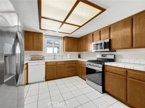 570 W 14th 4, San Pedro (los Angeles) CA 90731