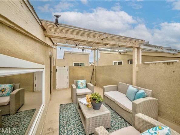 6690 Vista Del Mar H, Playa Del Rey (los Angeles) CA 90293