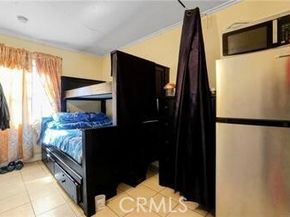 612 E 82nd Street, Los Angeles CA 90001