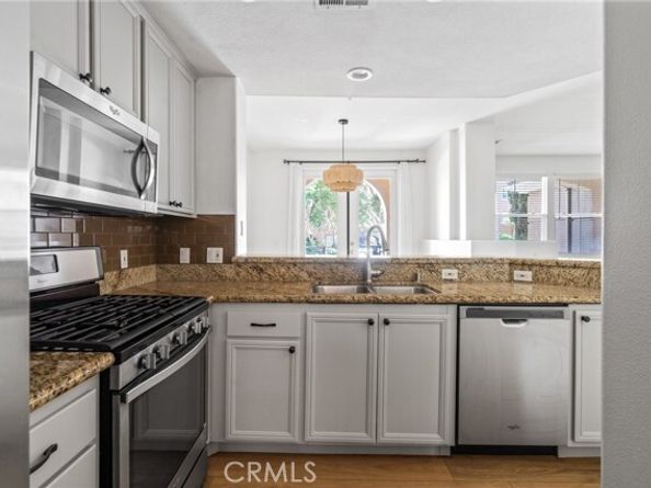 13075 PAcific Promenade 111, Los Angeles CA 90094