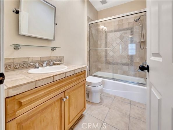 4400 Cartwright Avenue 303, Toluca Lake (los Angeles) CA 91602