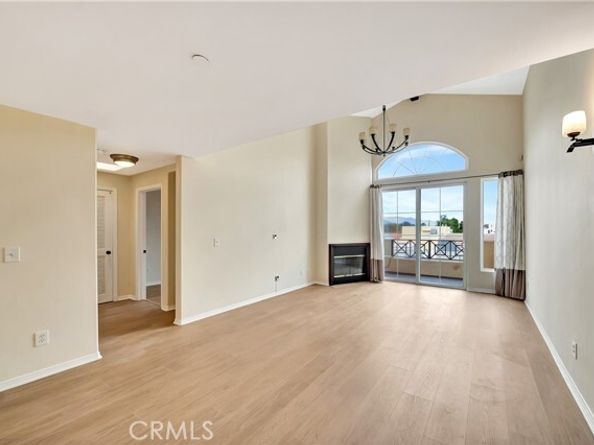 4400 Cartwright Avenue 303, Toluca Lake (los Angeles) CA 91602