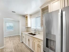 7454 Gaviota, Van Nuys (los Angeles) CA 91406