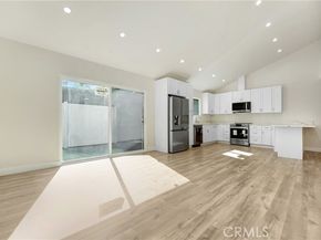 7454 Gaviota, Van Nuys (los Angeles) CA 91406