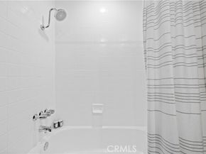 10061 Melinda Way 2, Northridge (los Angeles) CA 91325