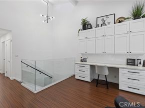 10061 Melinda Way 2, Northridge (los Angeles) CA 91325