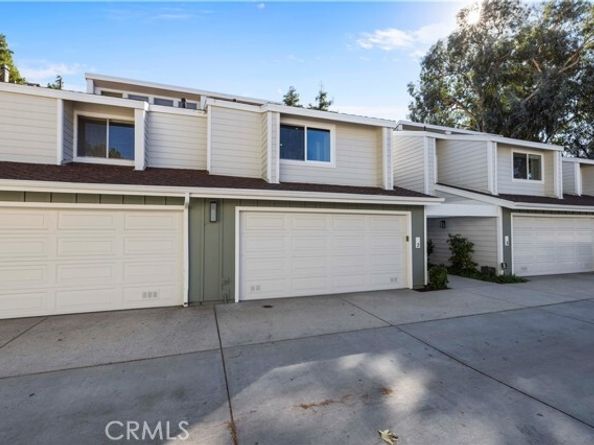 10061 Melinda Way 2, Northridge (los Angeles) CA 91325