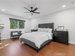 10061 Melinda Way 2, Northridge (los Angeles) CA 91325