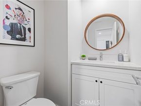 10061 Melinda Way 2, Northridge (los Angeles) CA 91325