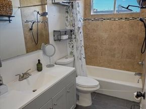 11044 Acama 203, North Hollywood (los Angeles) CA 91602