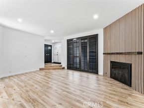 5401 Zelzah 114, Encino (los Angeles) CA 91316