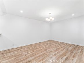 5401 Zelzah 114, Encino (los Angeles) CA 91316