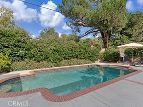 21821 Napa Street, Canoga Park (los Angeles) CA 91304