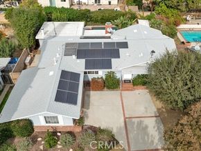 21821 Napa Street, Canoga Park (los Angeles) CA 91304