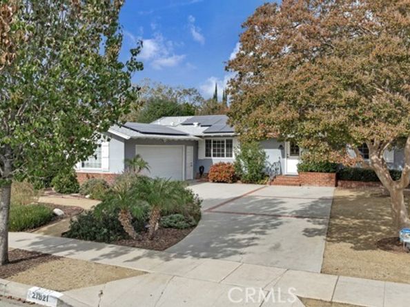 21821 Napa Street, Canoga Park (los Angeles) CA 91304