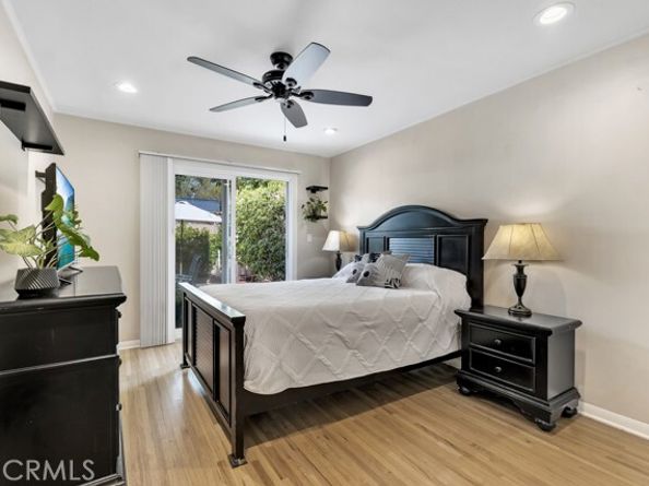 21821 Napa Street, Canoga Park (los Angeles) CA 91304