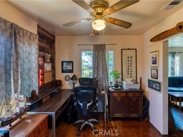9906 Wealtha Avenue, Sun Valley (los Angeles) CA 91352
