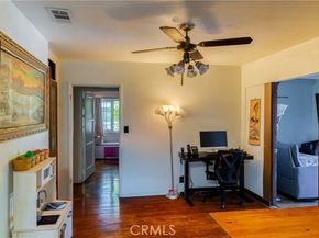 9906 Wealtha Avenue, Sun Valley (los Angeles) CA 91352