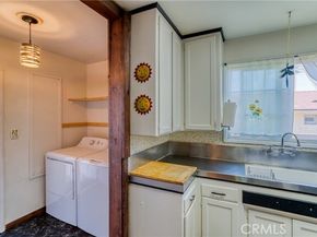 9906 Wealtha Avenue, Sun Valley (los Angeles) CA 91352