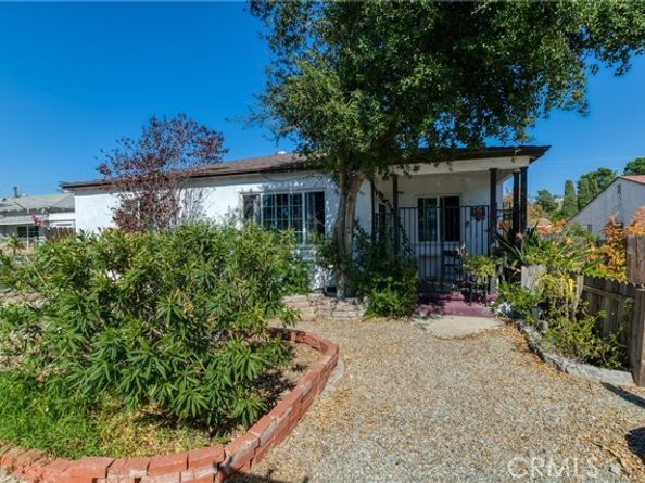9906 Wealtha Avenue, Sun Valley (los Angeles) CA 91352