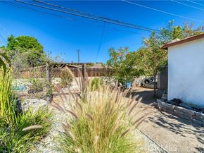9906 Wealtha Avenue, Sun Valley (los Angeles) CA 91352