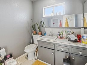 6628 Tobias, Van Nuys (los Angeles) CA 91405