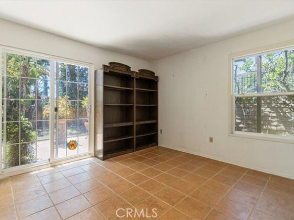 19259 Ludlow St., Porter Ranch (los Angeles) CA 91326