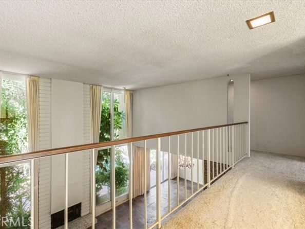 19259 Ludlow St., Porter Ranch (los Angeles) CA 91326