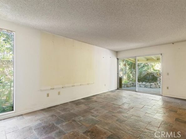 19259 Ludlow St., Porter Ranch (los Angeles) CA 91326