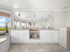 24686 Wooded Vista, West Hills (los Angeles) CA 91307