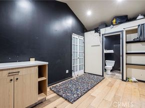9689 Kewen Avenue, Pacoima (los Angeles) CA 91331