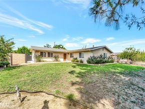 7101 Fallbrook Avenue, West Hills (los Angeles) CA 91307