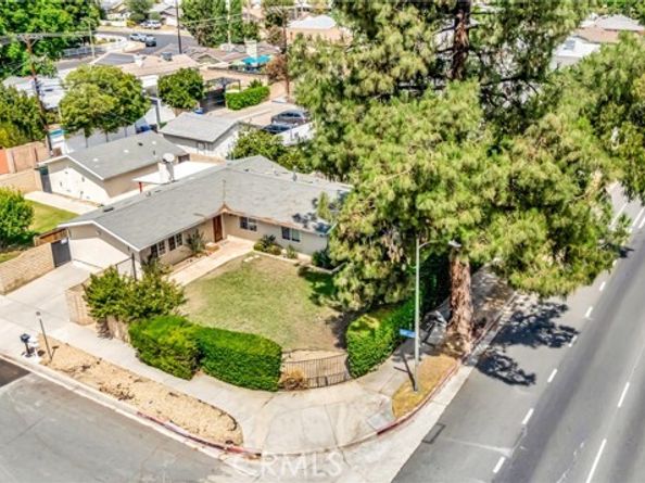 7101 Fallbrook Avenue, West Hills (los Angeles) CA 91307