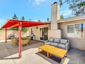 7101 Fallbrook Avenue, West Hills (los Angeles) CA 91307
