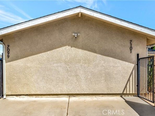 7101 Fallbrook Avenue, West Hills (los Angeles) CA 91307