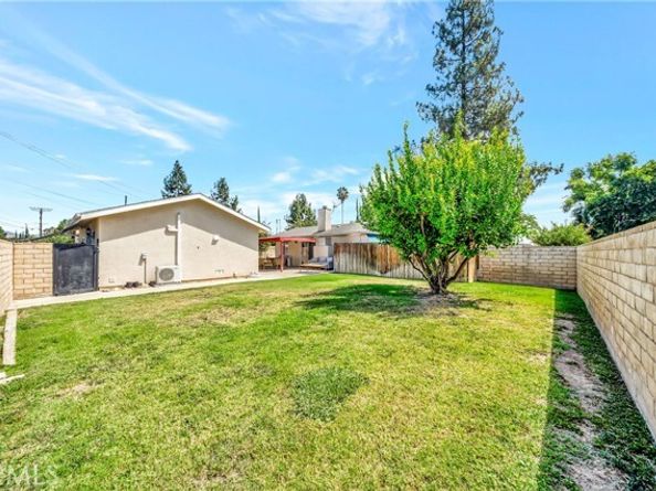 7101 Fallbrook Avenue, West Hills (los Angeles) CA 91307
