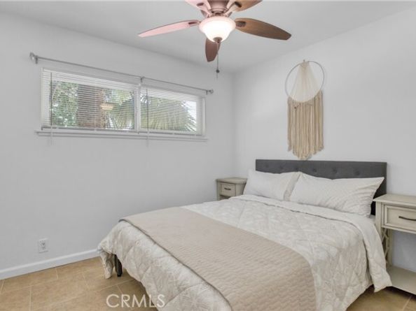8438 Wystone Avenue, Northridge (los Angeles) CA 91324