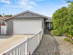 17955 Archwood Street, Reseda (los Angeles) CA 91335