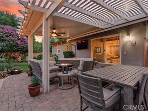 17955 Archwood Street, Reseda (los Angeles) CA 91335