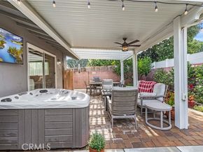 17955 Archwood Street, Reseda (los Angeles) CA 91335