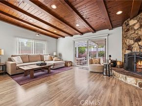 17955 Archwood Street, Reseda (los Angeles) CA 91335