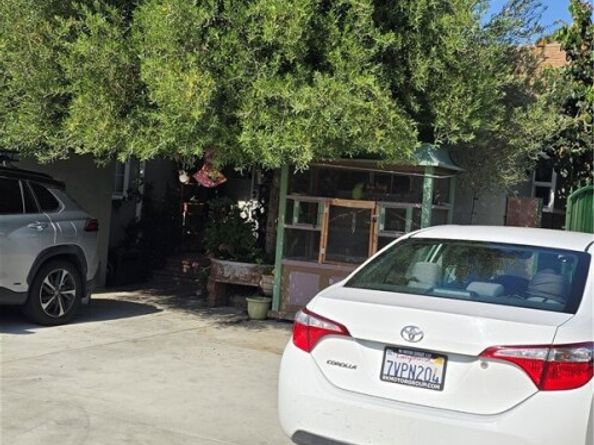 8106 Bevis Avenue, Panorama City (los Angeles) CA 91402