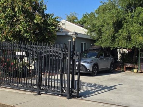 8106 Bevis Avenue, Panorama City (los Angeles) CA 91402