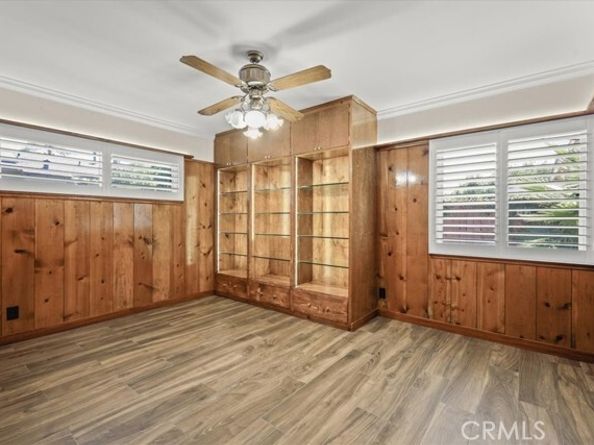 6255 Matilija Avenue, Los Angeles CA 91401