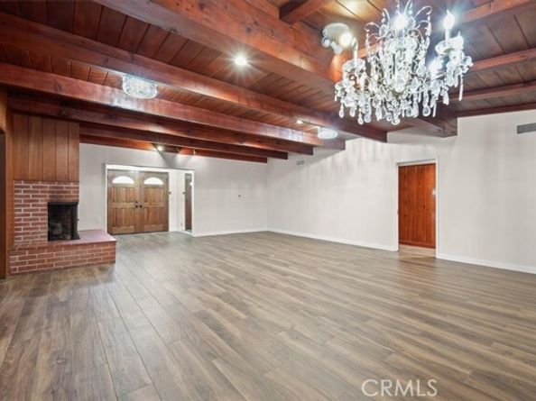 6255 Matilija Avenue, Los Angeles CA 91401