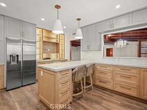 6255 Matilija Avenue, Los Angeles CA 91401
