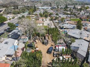 11779 Dronfield Avenue, Pacoima (los Angeles) CA 91331